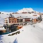 Goldener Berg 4* Lech