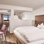 Goldener Berg Hotel