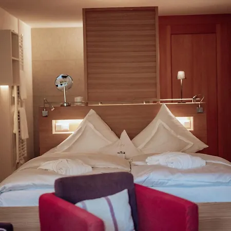 Goldener Berg Hotel 4*