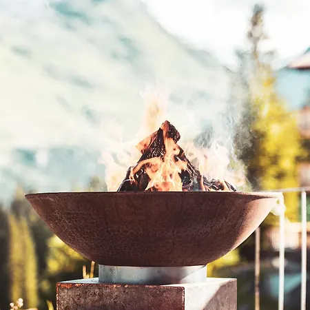 Goldener Berg Отель Лех