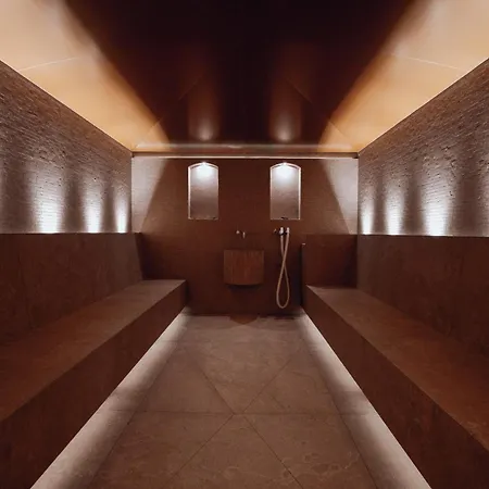 Goldener Berg Hotel 4*