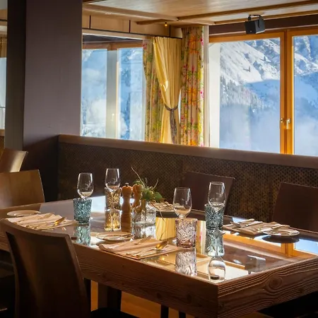 Goldener Berg Отель