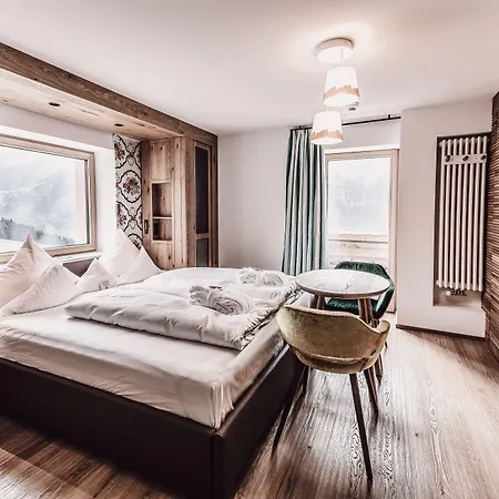 Hotel Goldener Berg