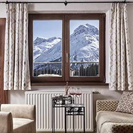 Goldener Berg 4*