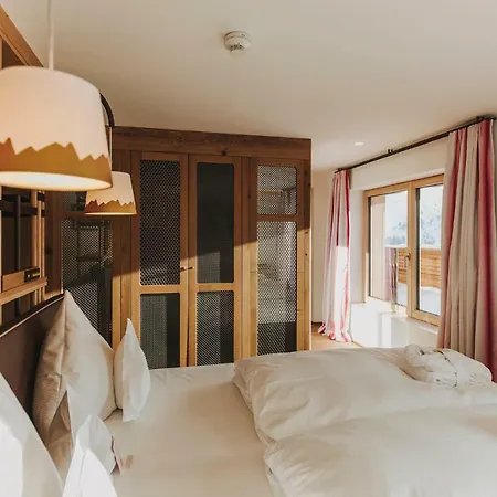 Goldener Berg 4* Lech am Arlberg