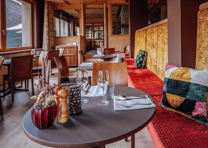 Goldener Berg Hotell 4*